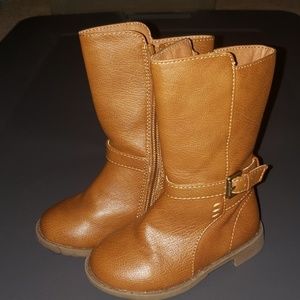 Girl boots